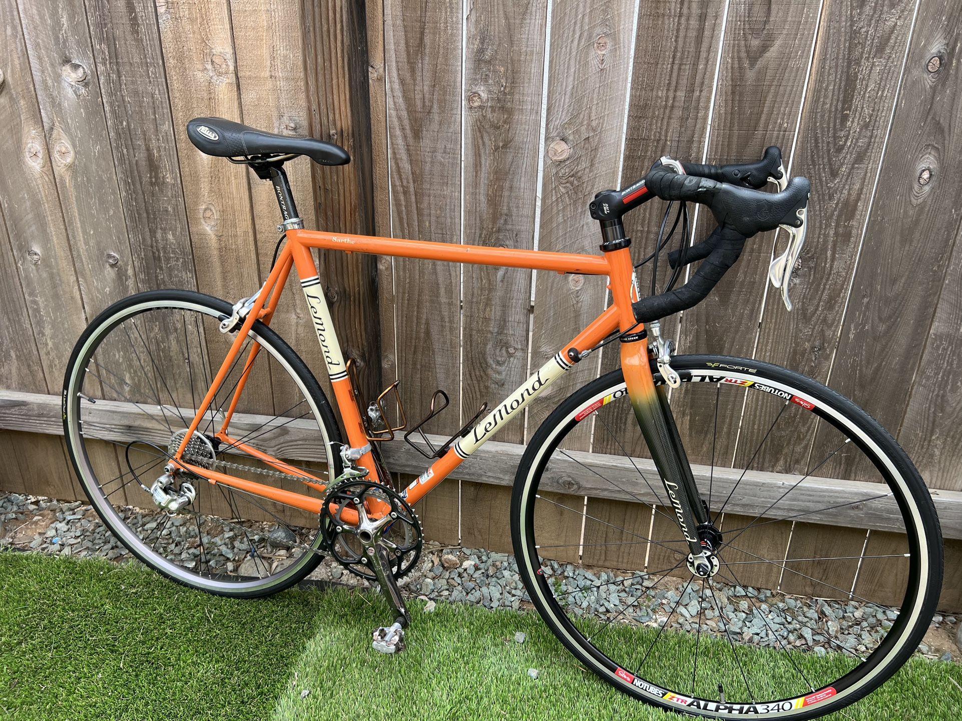 LeMond Sarthe Road Bike 57cm Frame, 2x10 Speed.