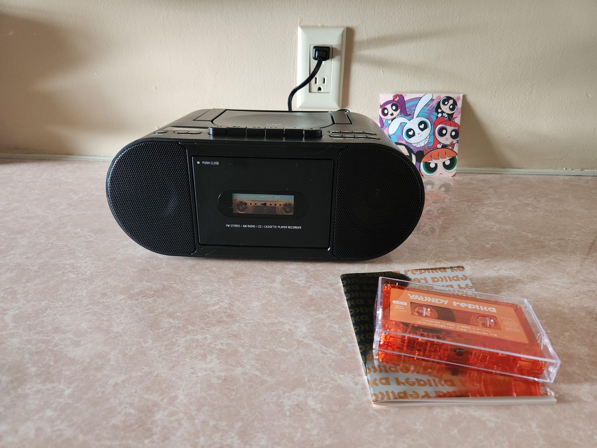Onn Cassette Tape Radio/bluetooth Boombox Speaker