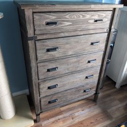 Dark Wood 5 Drawer Chest