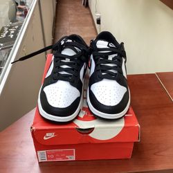 Nike Dunk Low Retro “Panda”