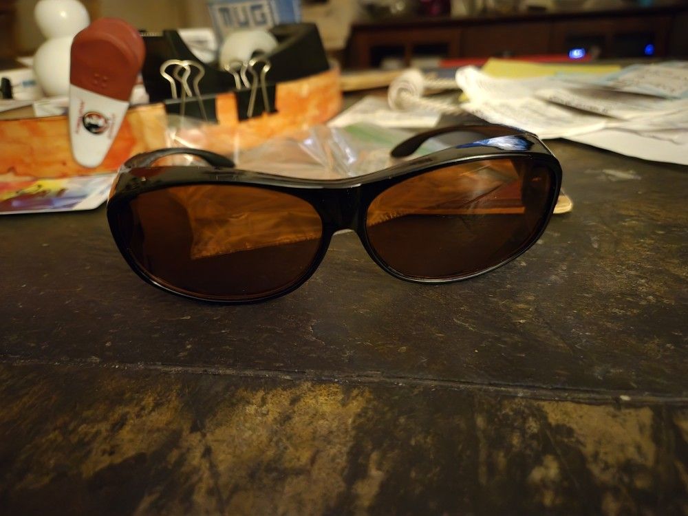Fit over sunglasses polarized lens wear over prescription eyeglasses 100% UV protection