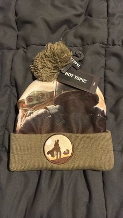 Hot Topic The Mandalorian Pom Beanie