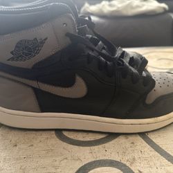 “Shadow” Jordan 1 
