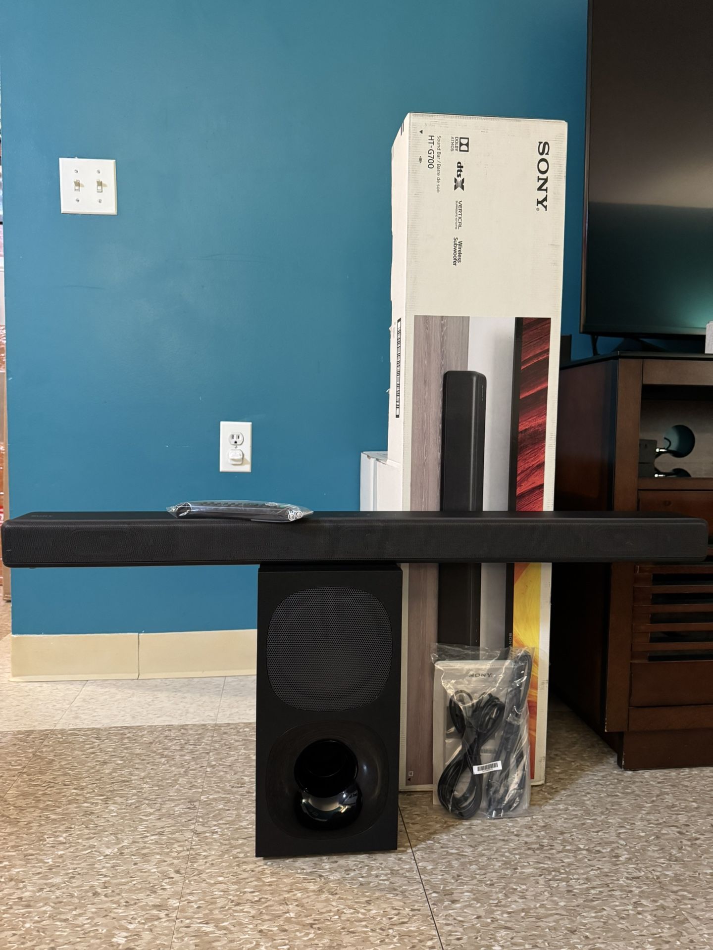 Sony HT-G700: 3.2CH Dolby Atmos/DTS:X Soundbar with Bluetooth Technology With Polk Audio PSW10