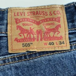 Levi's 550 Relaxed Fit Tapered Leg Classic Jeans  Men's 40 X 34