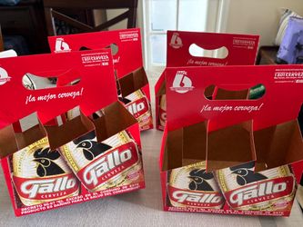 Cerveza Gallo Carry Case.