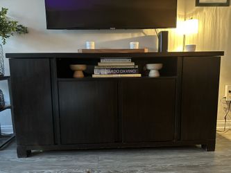 Pottery Barn Payton Media Console