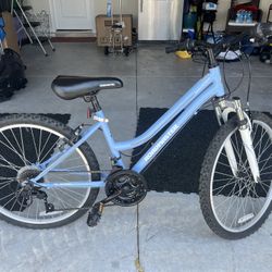 Used Roadmaster Mountain Bike 24 Inches