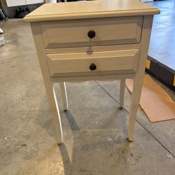 Nightstand 
