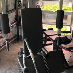 Home Gym Weight Lifting 