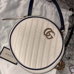 AUTHENTIC GUCCI PURSE