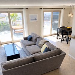 Free Gray Modern Sectional Couch & Coffee Table