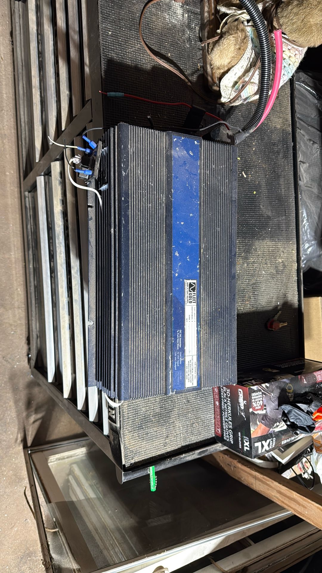Fleet Gold Power Inverter