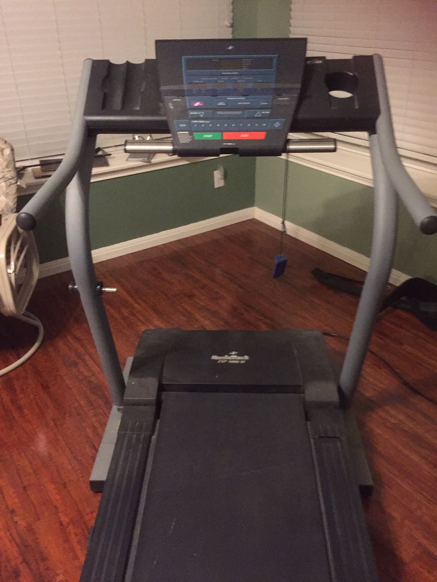 Nordictrack exp 1000 xi treadmill online price