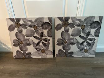 Canvas art work floral grey/ white x2 size 24x24