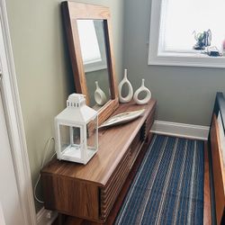 TV Stand And Mirror
