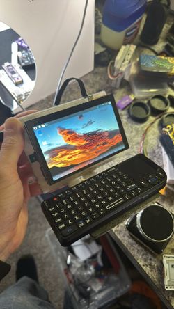 Raspberry Pi CM4 Cyberdeck 
