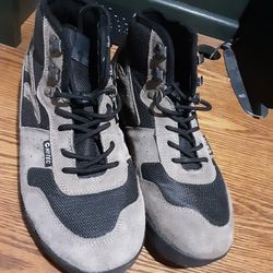 New Hi-Tec Hiking Boots