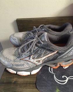 Wave Creation 19 Mizuno Running