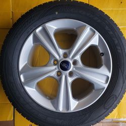 2013-2018 Ford Escape 17" Wheels and Tires