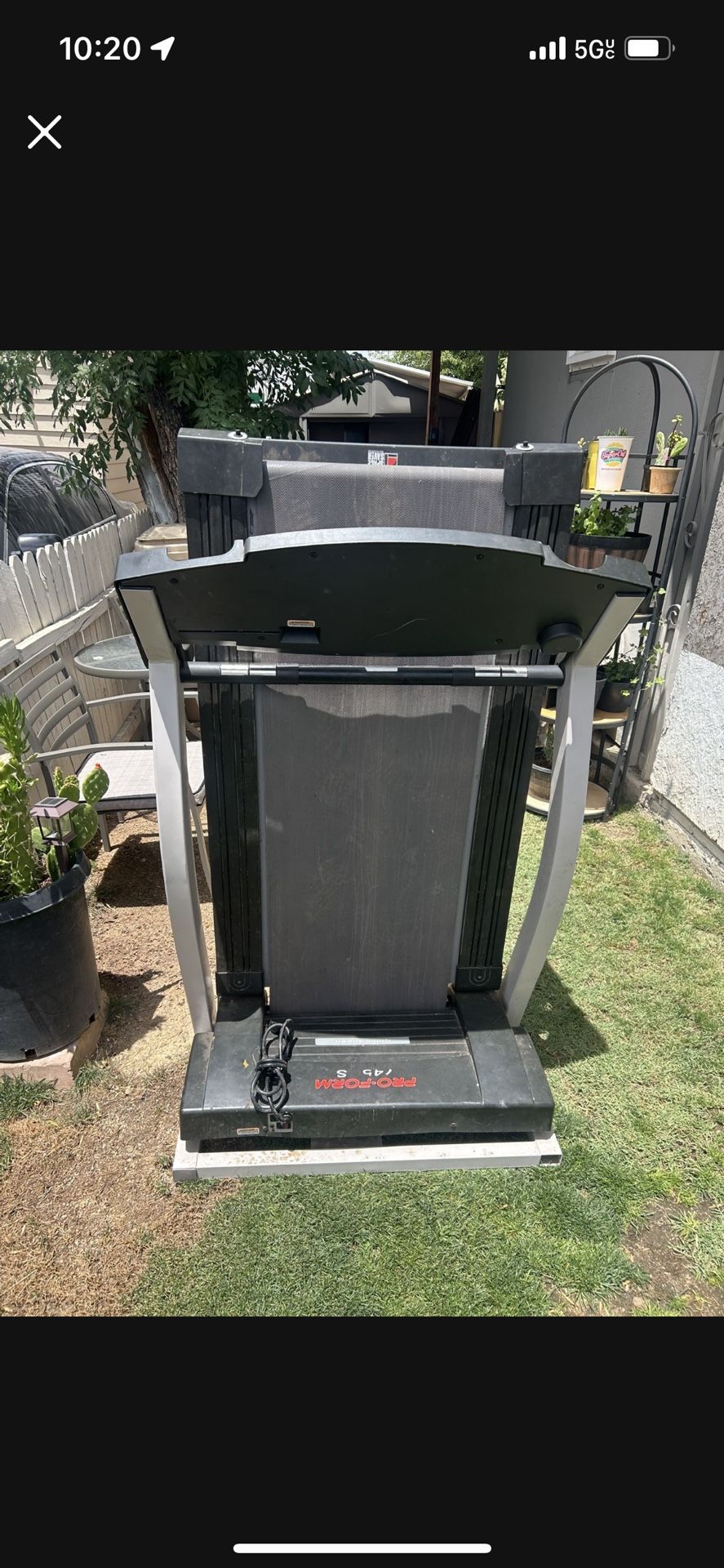 Treadmill (PENDING PICKUP)