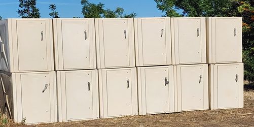 2 Door/ 2 Bike Storage Lockers