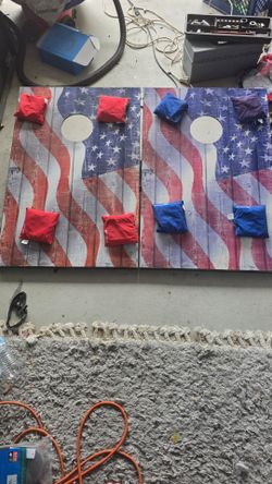 Wild sports American flag cornhole set