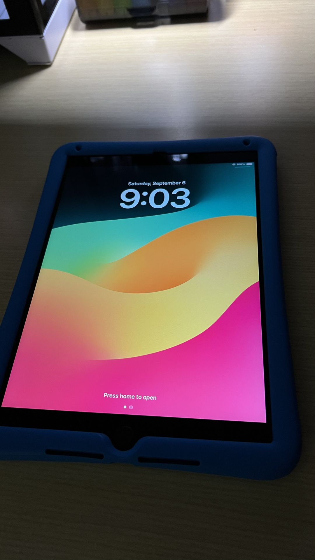 PRICE DROP! Apple iPad 6th Generation | 32GB | WiFi Only | 9.7” | $75 | Includes Case