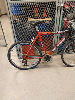 Genesis Bike 15speed 26in