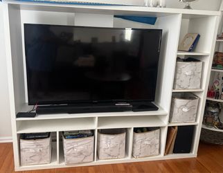 White Entertainment System