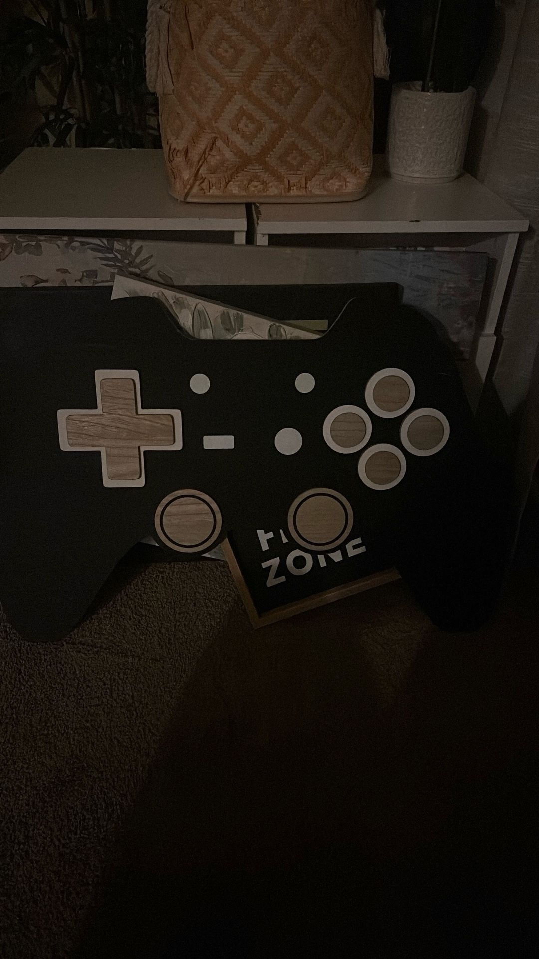controller decoration