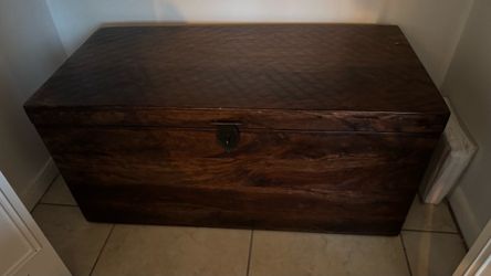 Pottery Barn reclaimed wood trunk