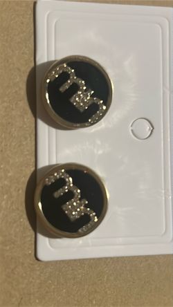 Studs Earrings