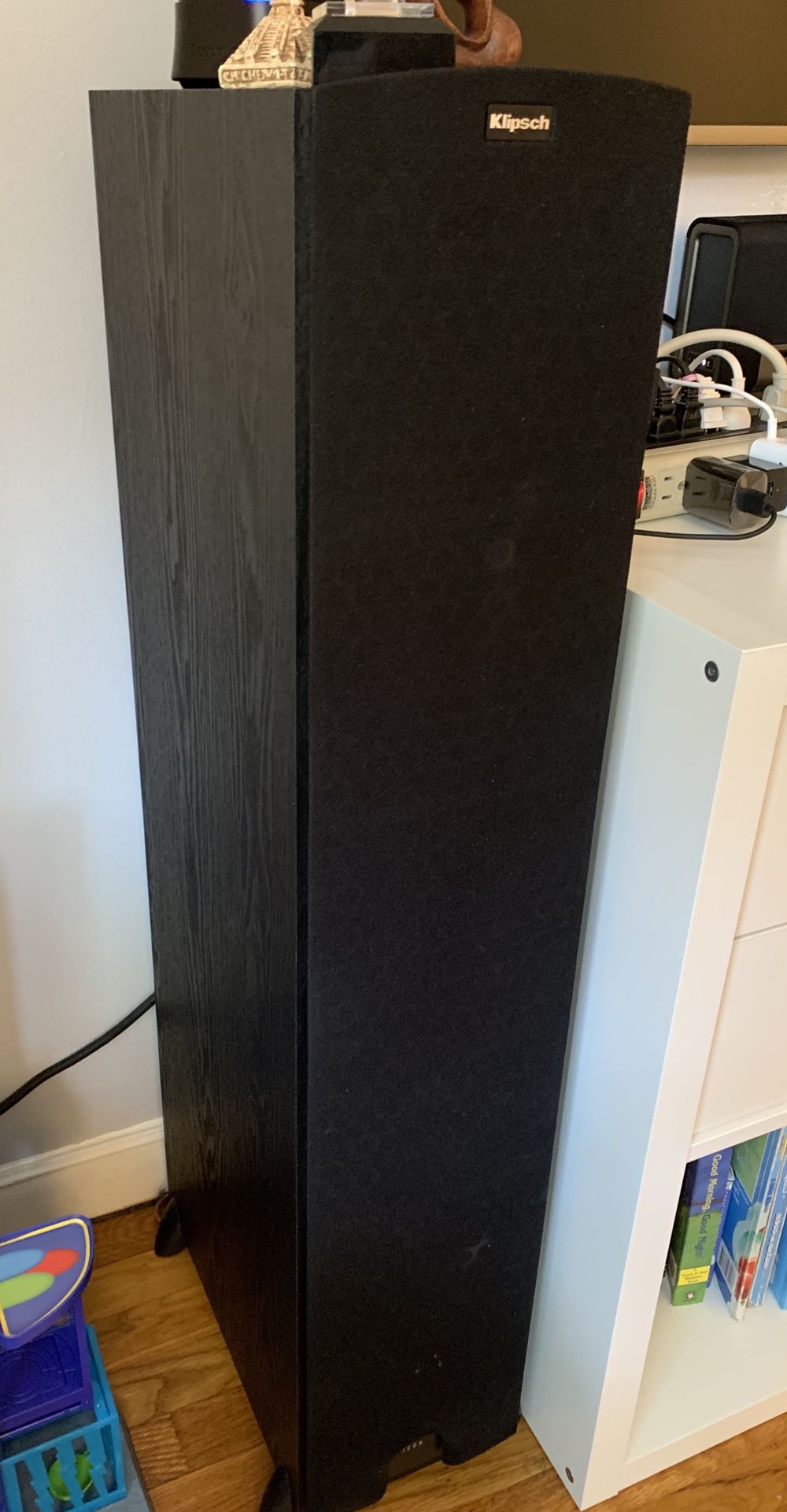 Klipsch Icon KF-26 Floorstanding Speakers (Pair) -