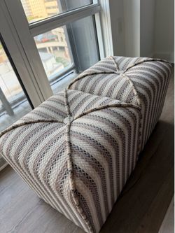 Ottoman cubes (set of 2) khaki and cream colored