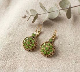 VINTAGE STYLE EARRINGS