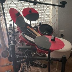 Electric Drum Kit. Alesys Mesh Drum Kit