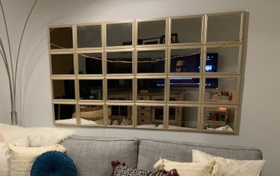 Framed Mirror Decore Measures 68x38