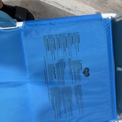 Toddler bed/ Frozen 2 theme