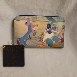 Loungefly Disney Snow White wallet