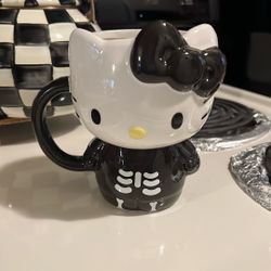 Hello Kitty Skeleton mug