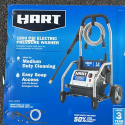 Brand New 1800psi Electric Plug In Power Washer 