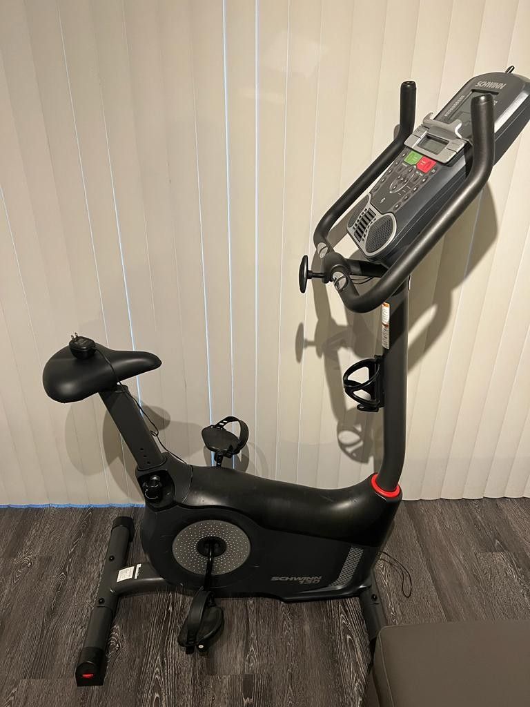 schwinn 130 upright bike uk