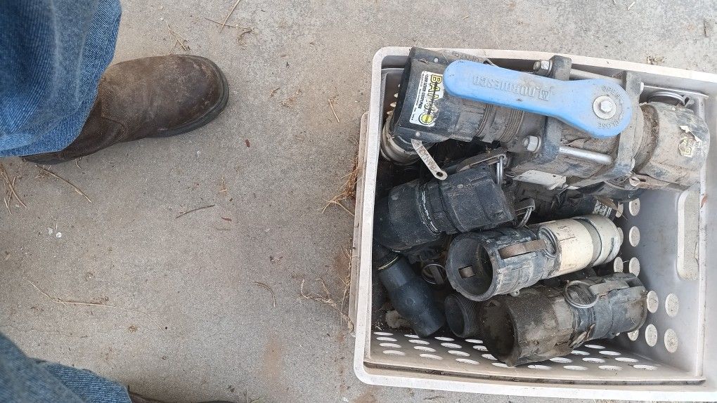 Connectors For Watertanks Or Potable Water
