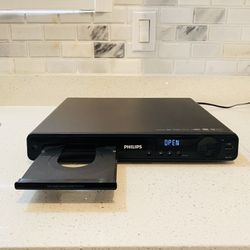Philips HTS3371D/F7  Home Theater System Blu-ray BD DVD CD Player & Receiver