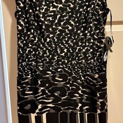 NWT Nine West Dress Black Cream Abstract Print Sheath Cowl Neck, 14 Details:          •	Size: 14 	•	Color: Black & Cream (Tag calls it “Black Comb”) 	