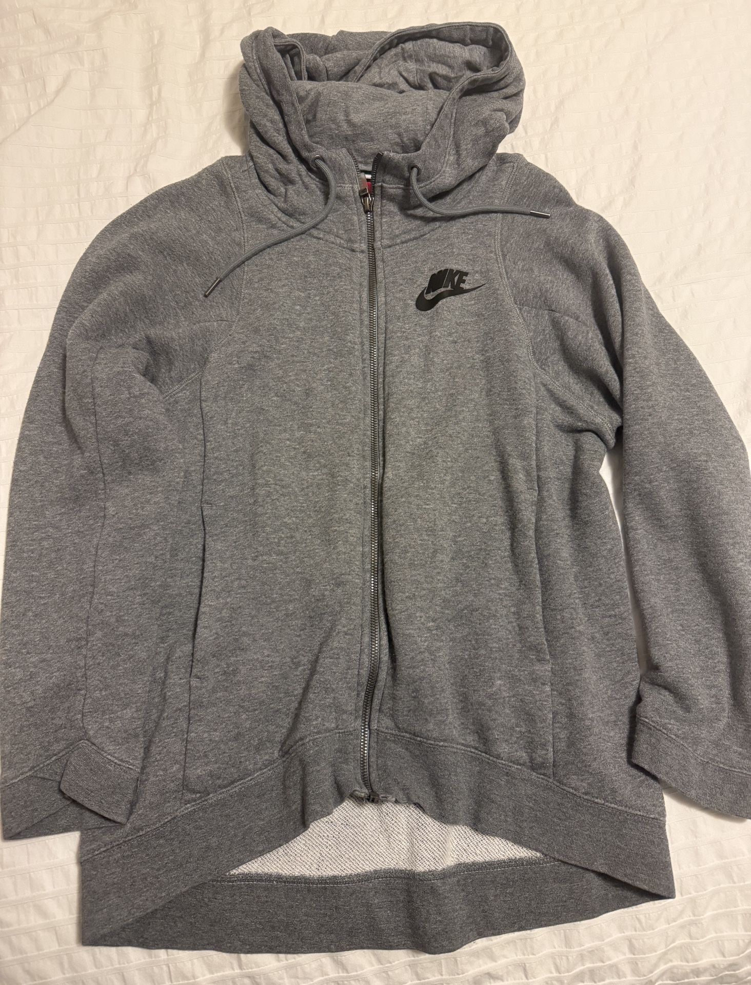 Nike Women’s  Zip Up Sweater Size XS Great Condition 