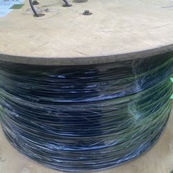 🔥 4 Brand New 5000ft Rolls of Fiber Optic Cable – Huge Discount! 🔥  • 4 Strand | Single Mode | Indoor/Outdoor | Plenum Riser  • MPN: DX004DSLX9KR | 