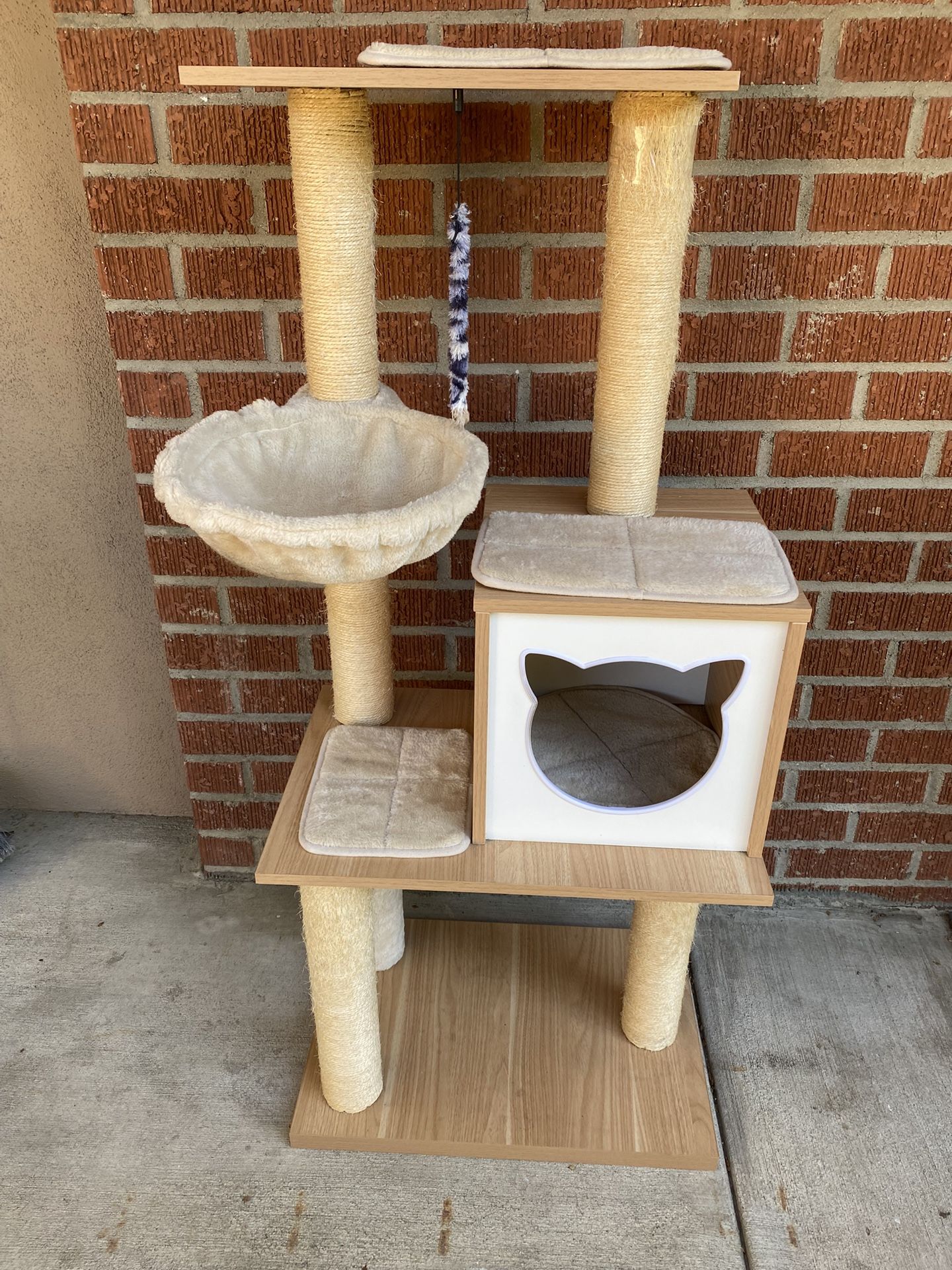 Multi Level Cat Tree