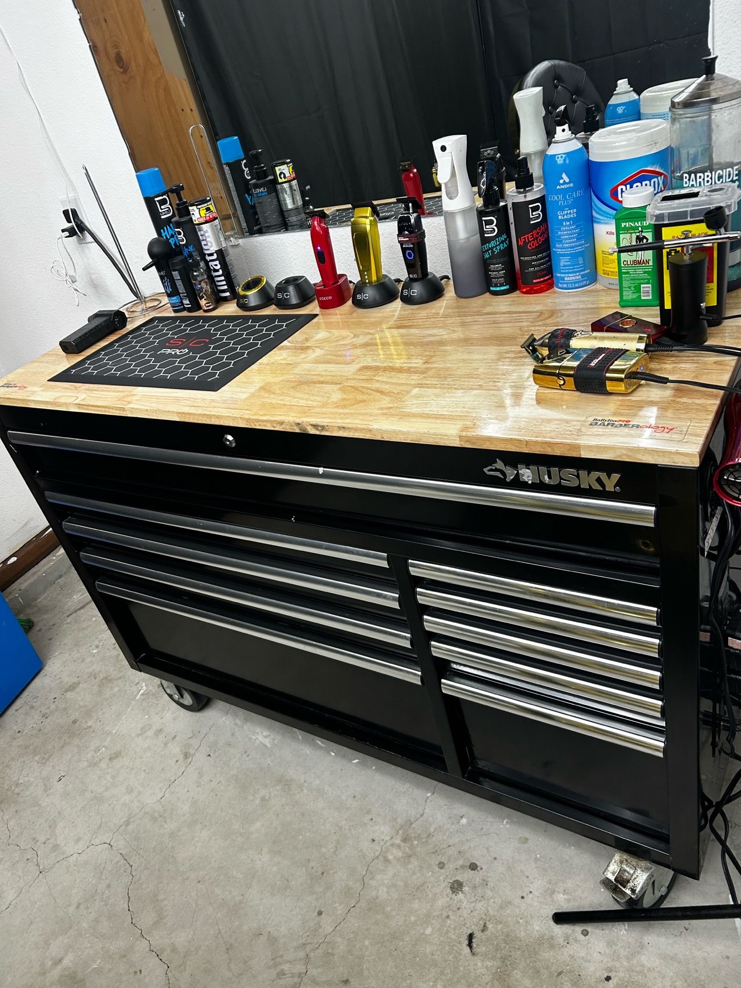 husky work bench